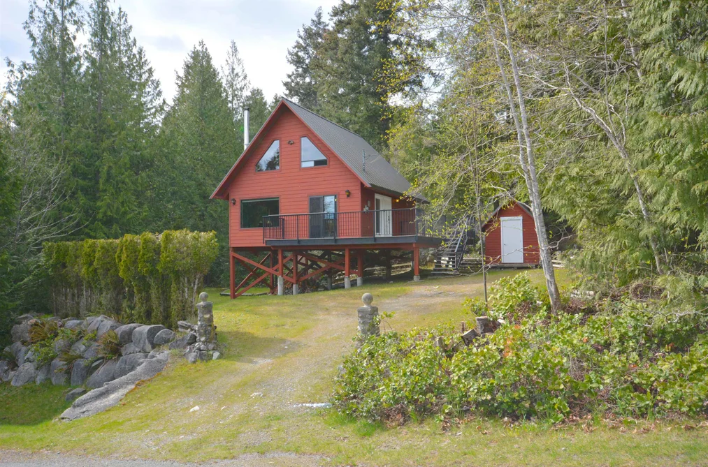 House for sale at 13277 Deller Road Garden Bay British Columbia - MLS: R3111393
