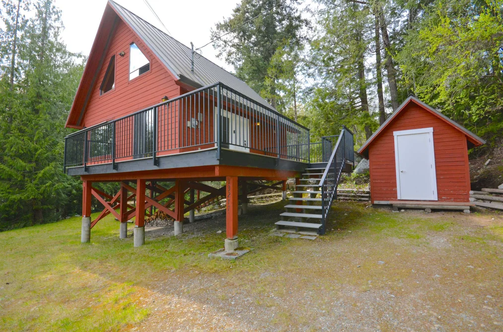 13277 DELLER ROAD, Garden Bay BC V0N 1S1, Garden Bay BC — Residential for Sale - Photo 2