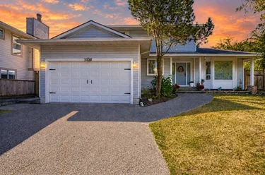 1328 Honeysuckle Lane, Coquitlam, BC - MLS: R3170107