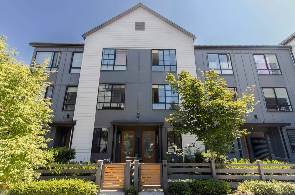 Townhouse for sale at 1329 Halyard Place Squamish British Columbia - MLS: R3166201