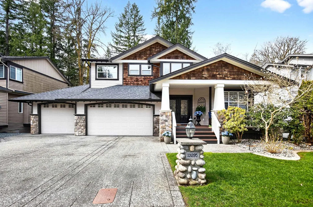 House for sale at 13295 233 Street Maple Ridge British Columbia - MLS: R3106547