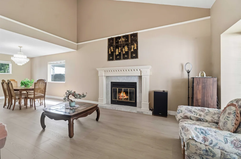 133 WARRICK STREET, Coquitlam BC V3K 5L3, Coquitlam BC — Residential for Sale - Photo 3