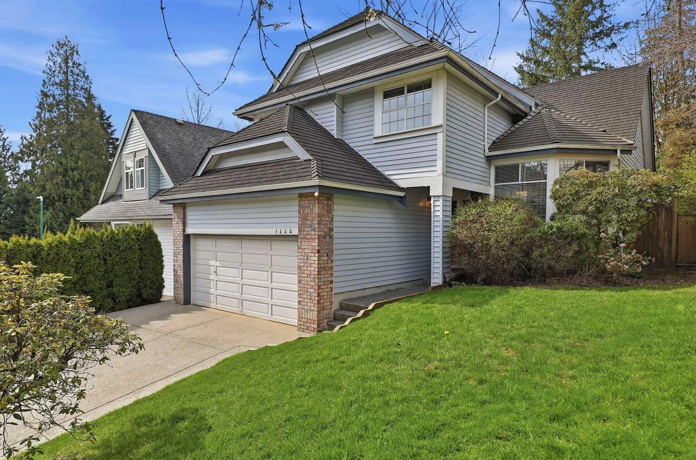 1330 CIMARRON DRIVE, Coquitlam BC V3B 7B3, Coquitlam BC — Residential for Sale - Photo 2