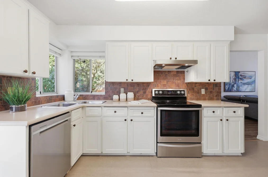 1330 CIMARRON DRIVE, Coquitlam BC V3B 7B3, Coquitlam BC — Residential for Sale - Photo 5