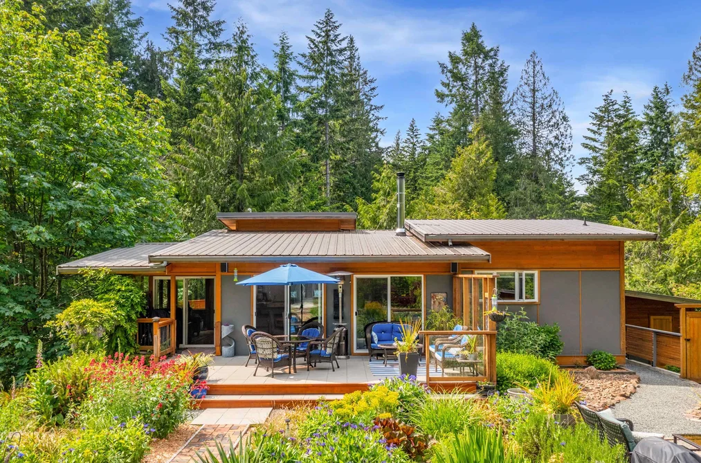 1330 COTTAGE WAY, Galiano Island BC V0N 1P0, Galiano Island BC — Residential for Sale - Photo 3