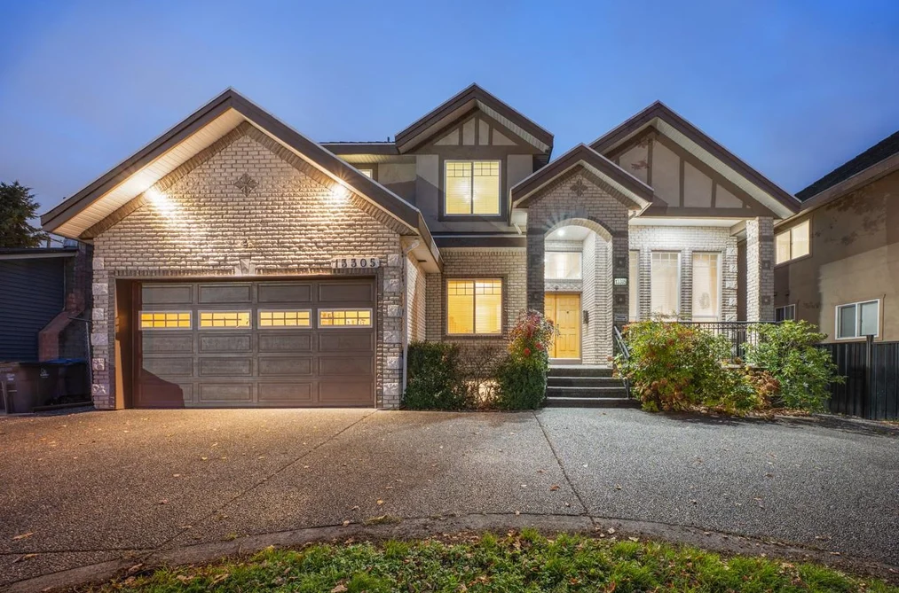 House for sale at 13305 87b Avenue Surrey British Columbia - MLS: R3067115