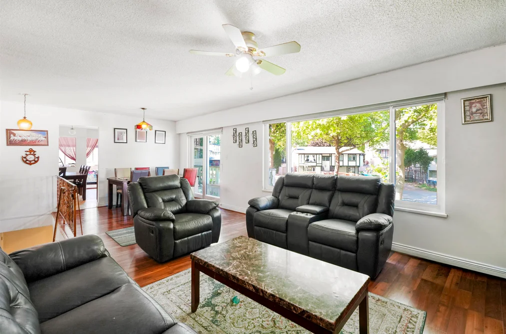 13312 SUTTON PLACE, Surrey BC V3V 6P8, Surrey BC — Residential for Sale - Photo 4