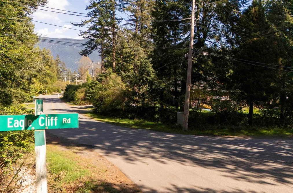 1335 EAGLE CLIFF ROAD, Bowen Island BC V0N 1G1, Bowen Island BC — Residential for Sale - Photo 5