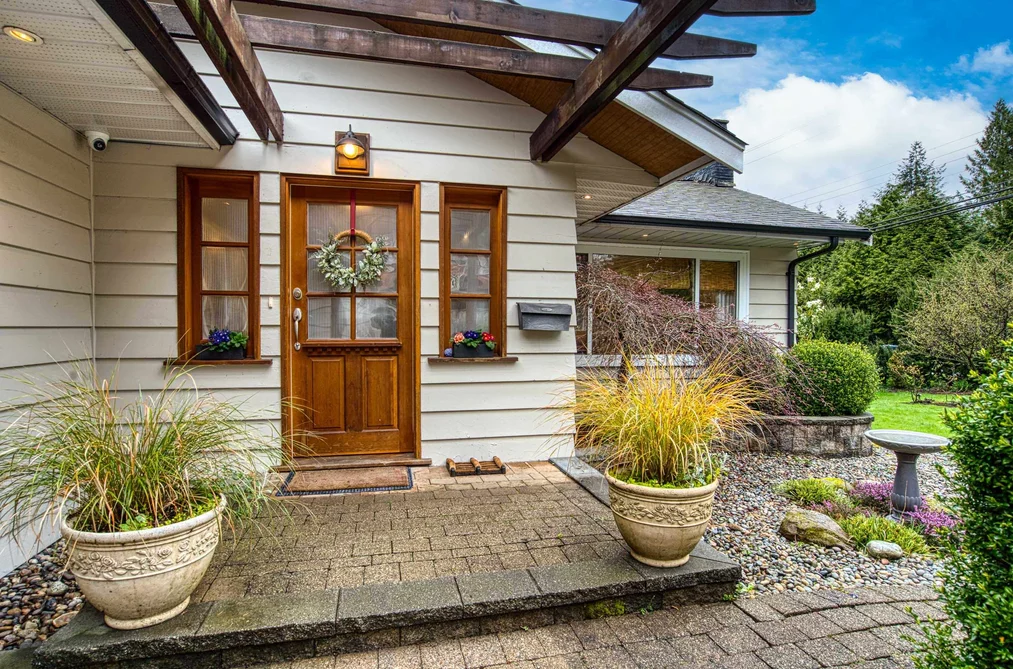 1335 RIDGEWOOD DRIVE, North Vancouver BC V7R 1J4, North Vancouver BC — Residential for Sale - Photo 3