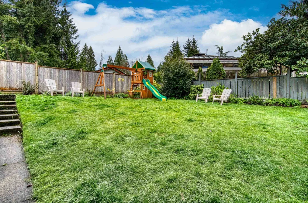 1335 Ridgewood Drive, North Vancouver, BC - MLS: R3161862 - Photo 38 1335 Ridgewood Drive, North Vancouver, BC - MLS: R3161862 - Photo 38