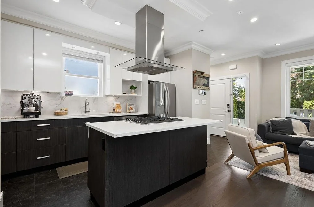 1336 E 23 AVENUE, Vancouver, BC — Residential for Sale — Photo 12 of 32