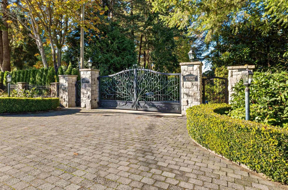13375 CRESCENT ROAD, Surrey BC V4P 1J5, Surrey BC — Residential for Sale - Photo 2