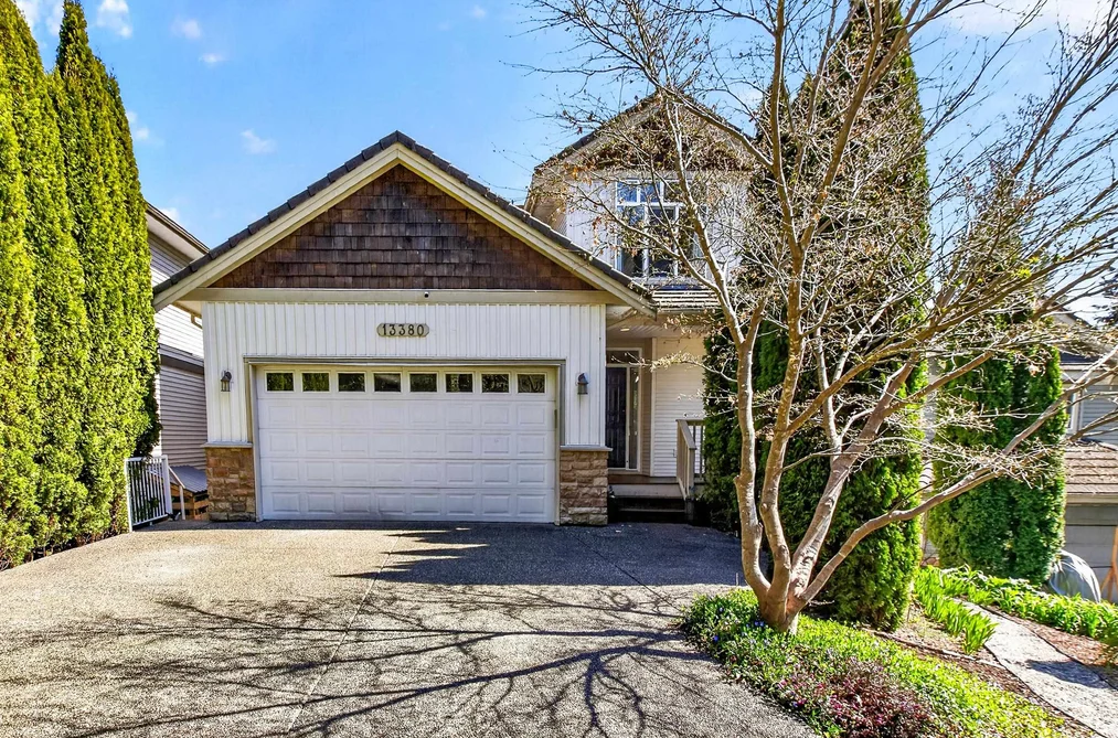 House for sale at 13380 Mccauley Crescent Maple Ridge British Columbia - MLS: R3108859