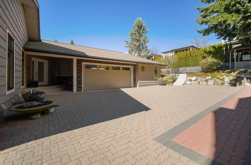 13387 13A AVENUE, Surrey BC V4A 5Y3, Surrey BC — Residential for Sale - Photo 2