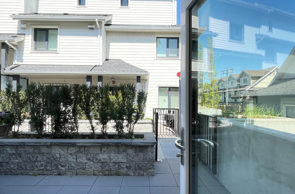 1341 E 21ST AVENUE, Vancouver BC V5V 1T1, Vancouver BC — Residential for Sale - Photo 2