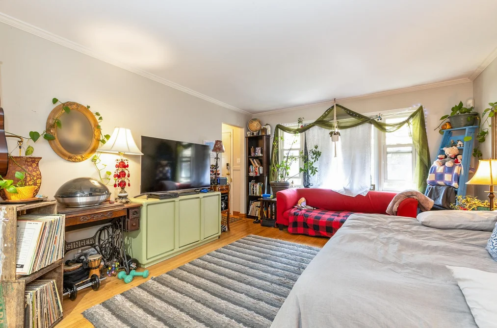 1341 E 29TH AVENUE, Vancouver BC V5V 2T4, Vancouver BC — Residential for Sale - Photo 2
