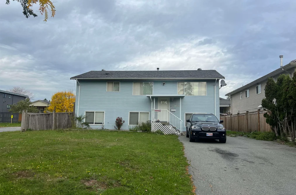 House for sale at 13421 87a Avenue Surrey British Columbia - MLS: R3078005