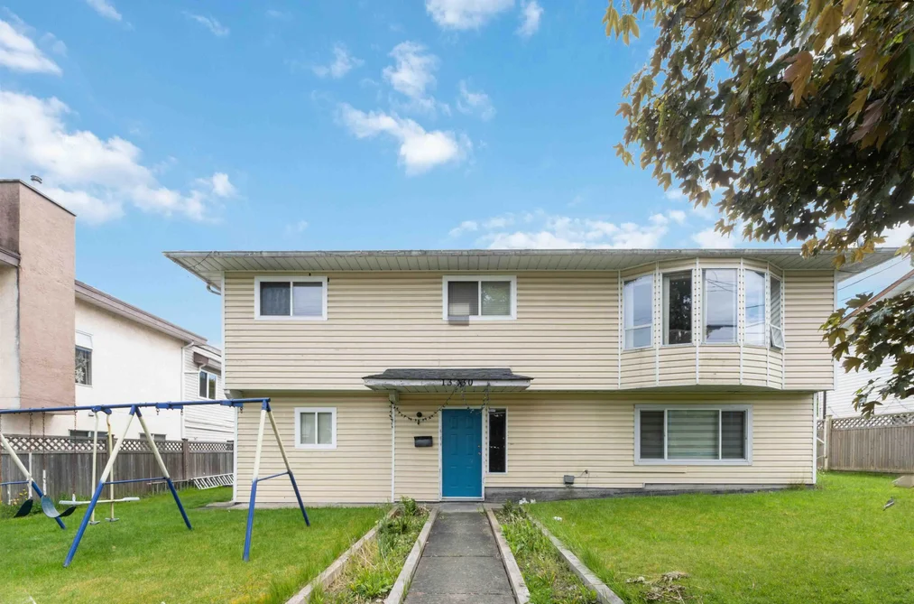 House for sale at 13430 64 Avenue Surrey British Columbia - MLS: R3156058
