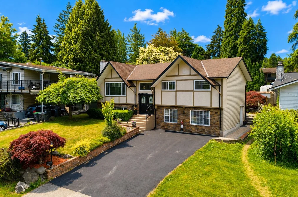 House for sale at 13450 112a Avenue Surrey British Columbia - MLS: R3132208