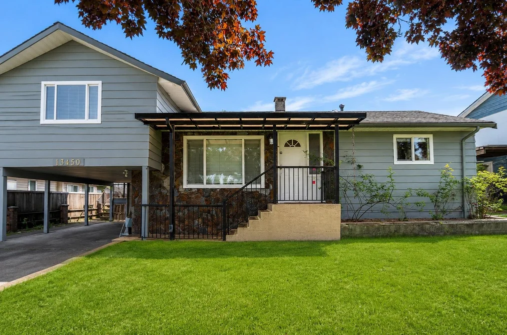 House for sale at 13450 65a Avenue Surrey British Columbia - MLS: R3125488