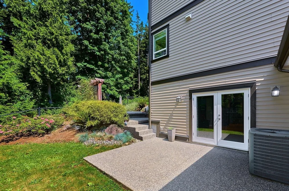 13451 235 STREET, Maple Ridge BC V4R 2W3, Maple Ridge BC — Residential for Sale - Photo 2