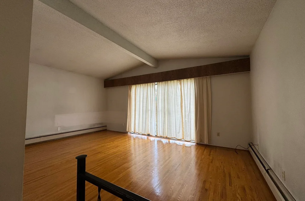 1346 E 2ND AVENUE, Vancouver BC V5N 1C5, Vancouver BC — Residential Income for Sale - Photo 2