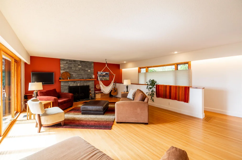 13464 56 AVENUE, Surrey BC V3X 2Z6, Surrey BC — Residential for Sale - Photo 4