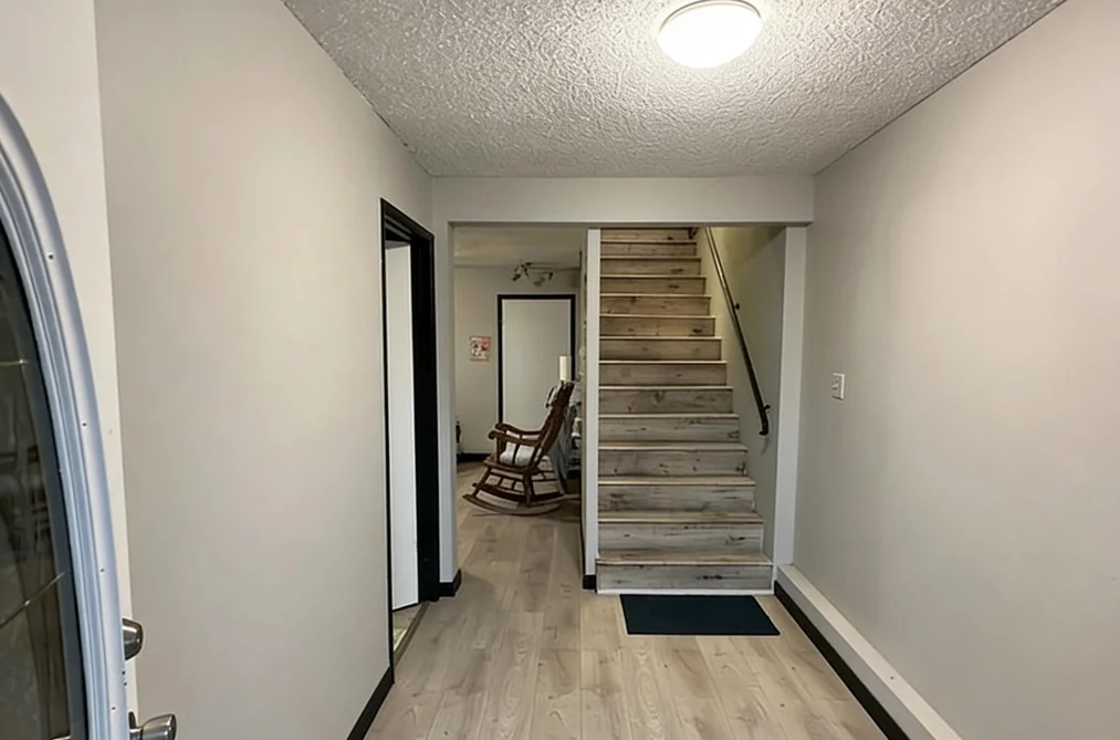13464 98A AVENUE, Surrey BC V3T 1C8, Surrey BC — Residential for Sale - Photo 2