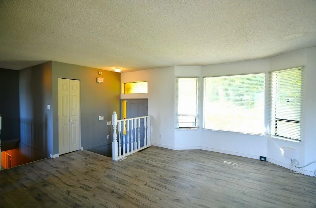 13495 113 AVENUE, Surrey BC V3R 6S9, Surrey BC — Residential for Sale - Photo 2
