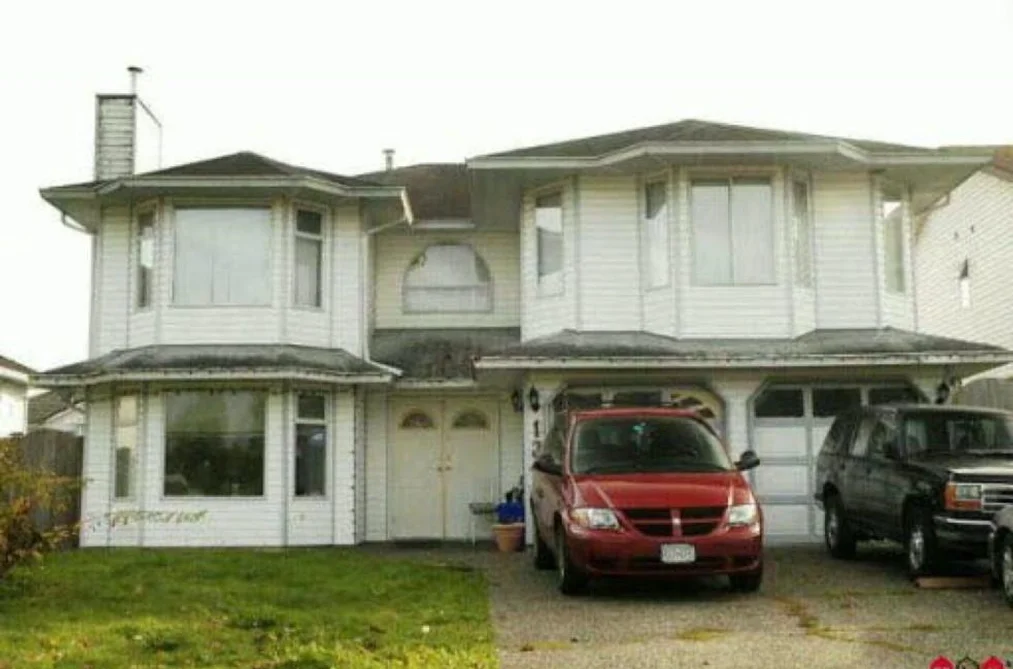 House for sale at 13496 84a Avenue Surrey British Columbia - MLS: R3103236