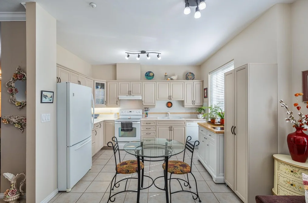 135 3098 GUILDFORD WAY, Coquitlam BC V3B 7W8, Coquitlam BC — Residential for Sale - Photo 5