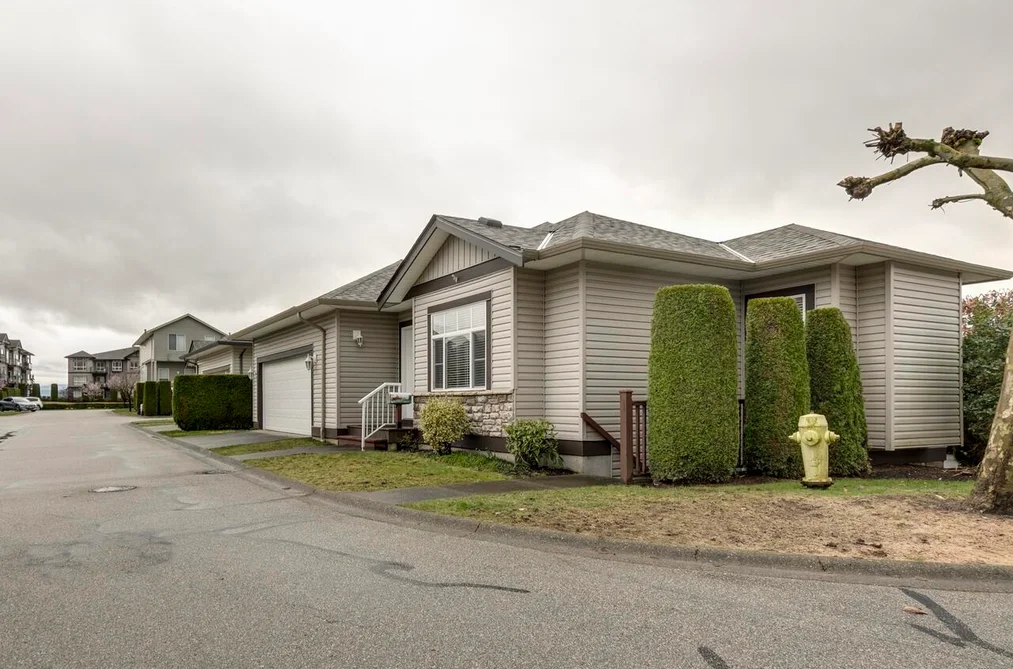 135-33751 7th Avenue, Mission, BC - Townhouse for Sale - Photo 7 of 34 135-33751 7th Avenue, Mission, BC - Townhouse for Sale - Photo 7 of 34