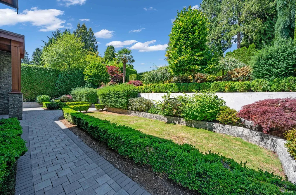 1350 PALMERSTON AVENUE, West Vancouver BC V7T 2H7, West Vancouver BC — Residential for Sale - Photo 2