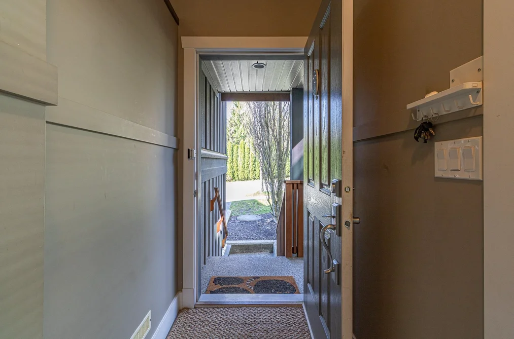 13500 229 LOOP, Maple Ridge BC V4R 0E5, Maple Ridge BC — Residential for Sale - Photo 4