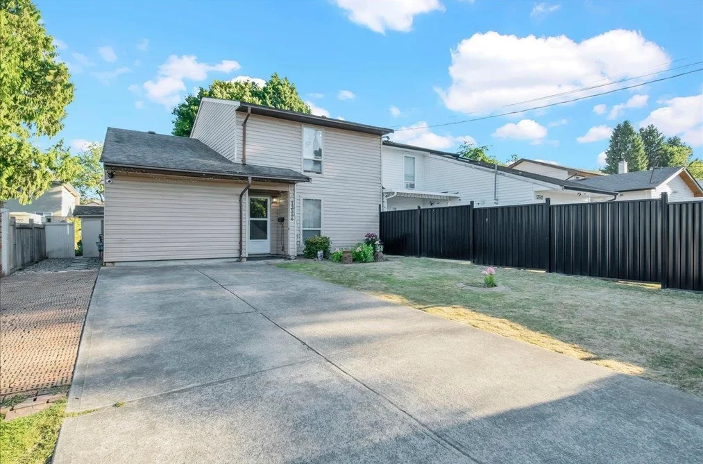 13504 79A AVENUE, Surrey BC V3W 2Z2, Surrey BC — Residential for Sale - Photo 2