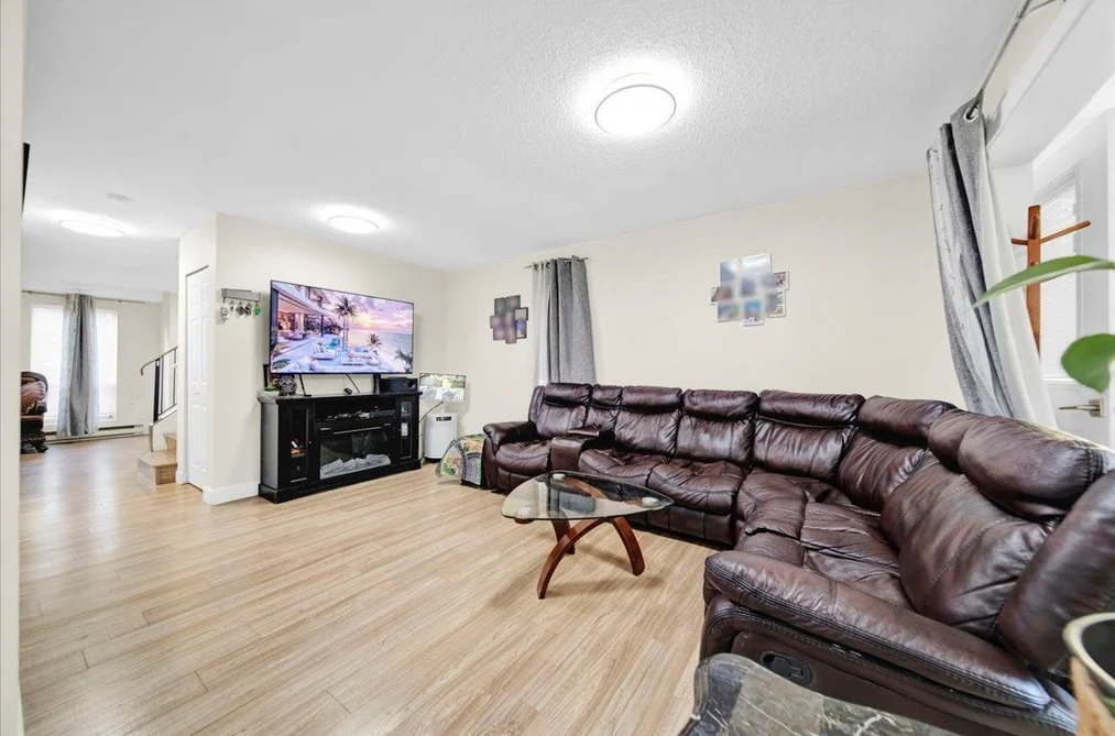 13504 79A AVENUE, Surrey BC V3W 2Z2, Surrey BC — Residential for Sale — Photo 3 of 40