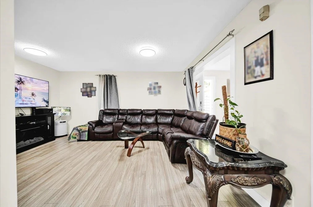13504 79A AVENUE, Surrey BC V3W 2Z2, Surrey BC — Residential for Sale — Photo 4 of 40