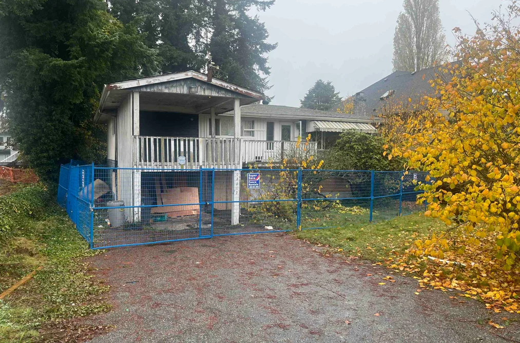 House for sale at 13517 79a Avenue Surrey British Columbia - MLS: R3129226