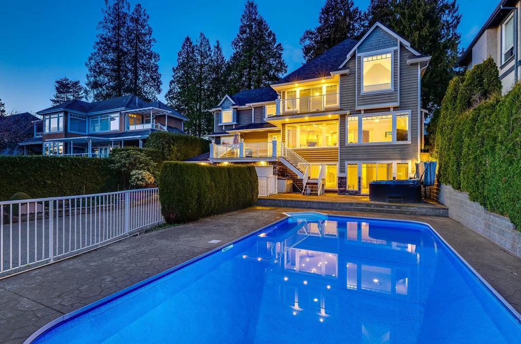 13518 MARINE DRIVE, Surrey BC V4A 1G2, Surrey BC — Residential for Sale - Photo 2