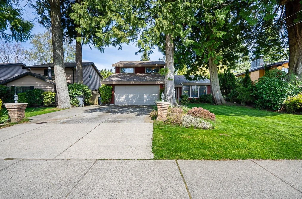 13519 15 AVENUE, Surrey BC V4A 5H4, Surrey BC — Residential for Sale - Photo 2