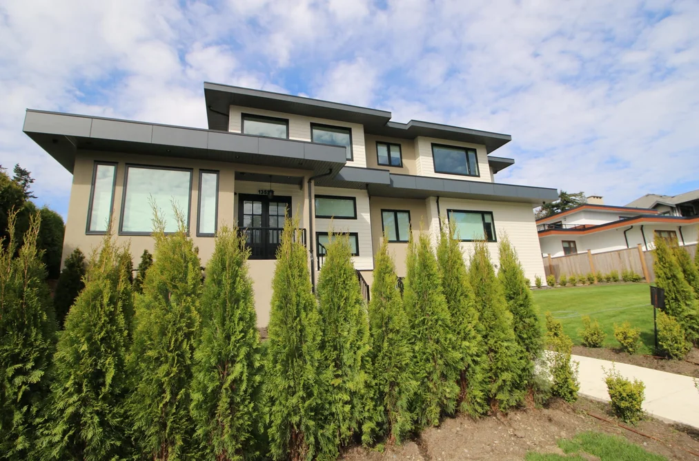 13525 16TH AVENUE, Surrey BC V4A 9K9, Surrey BC — Residential for Sale - Photo 2