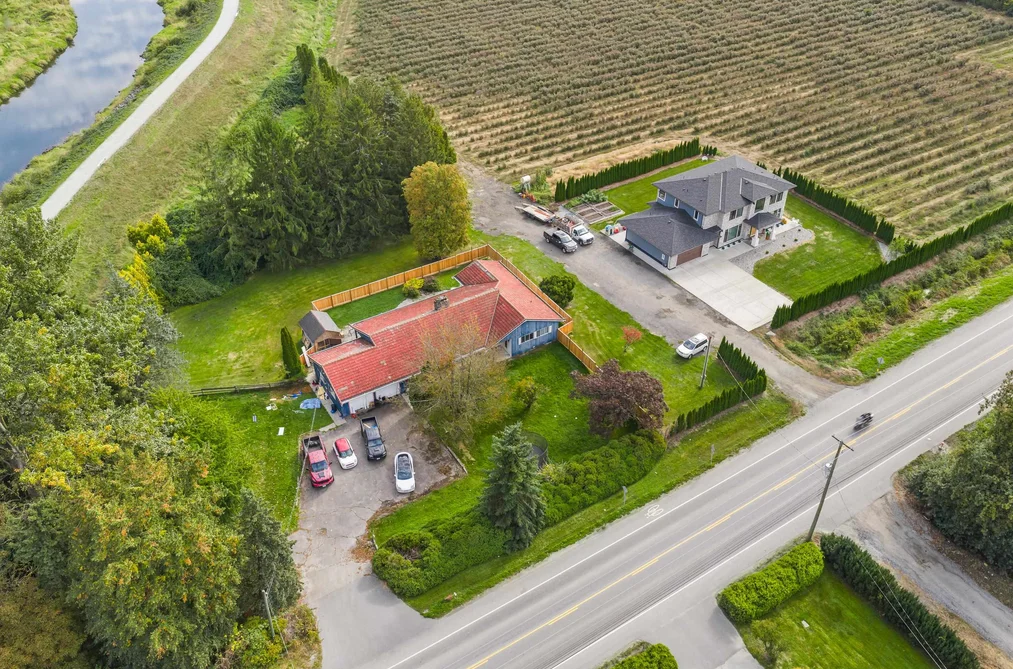 13540 NEAVES ROAD, Pitt Meadows BC V3Y 0A8, Pitt Meadows BC — Residential for Sale - Photo 2