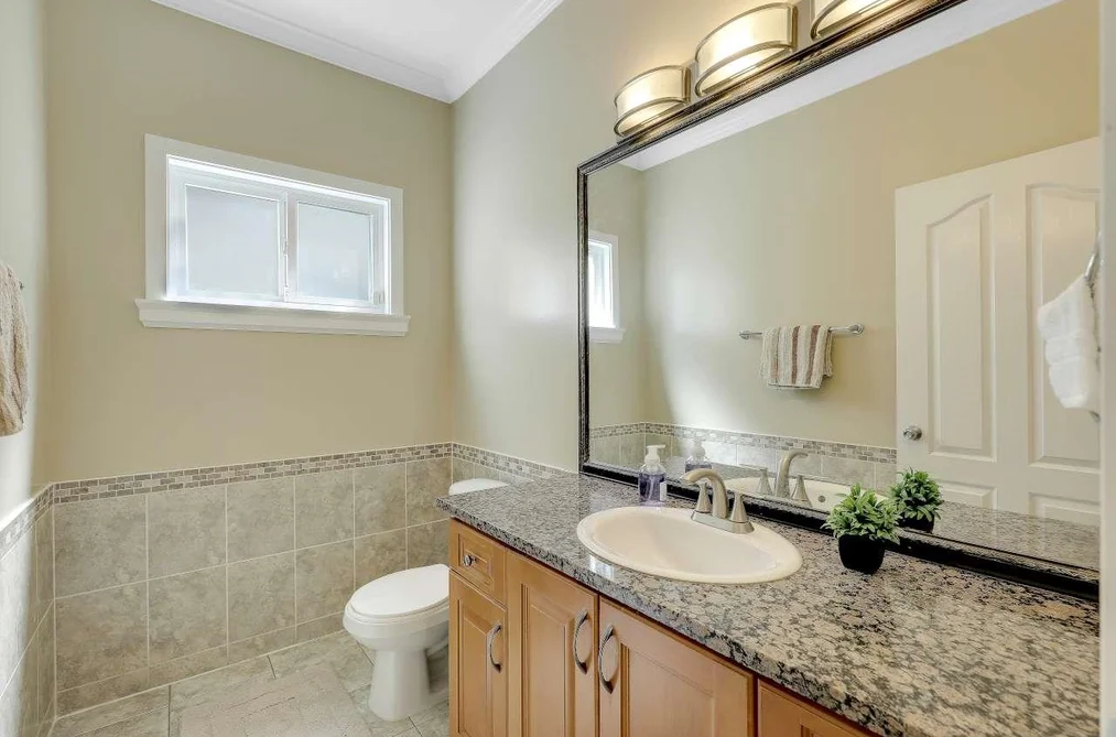 13542 80A AVENUE, Surrey BC V3W 8A6, Surrey BC — Residential for Sale — Photo 10 of 40