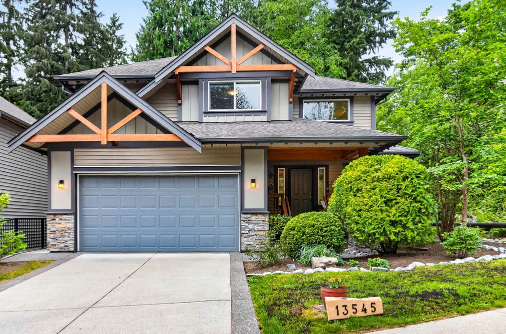 House for sale at 13545 229 Loop Maple Ridge British Columbia - MLS: R3122029