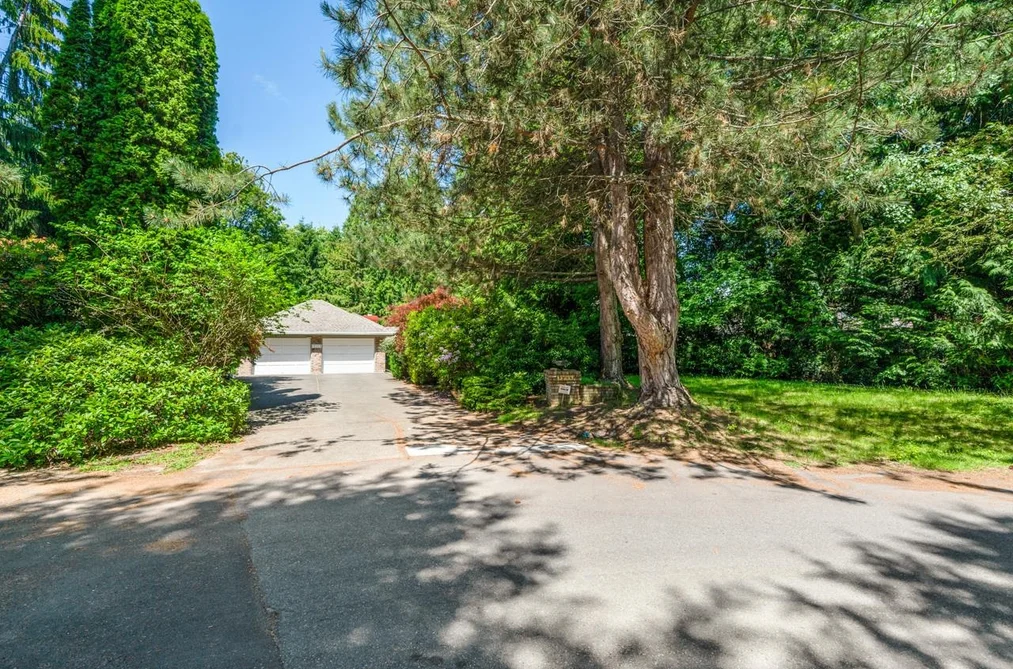 13553 25 AVENUE, Surrey BC V4P 1Z7, Surrey BC — Residential for Sale - Photo 2