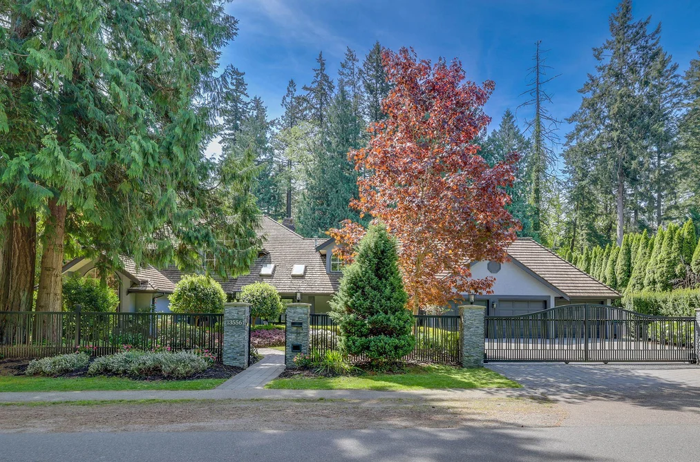 13556 18 AVENUE, Surrey BC V4A 1W3, Surrey BC — Residential for Sale - Photo 2