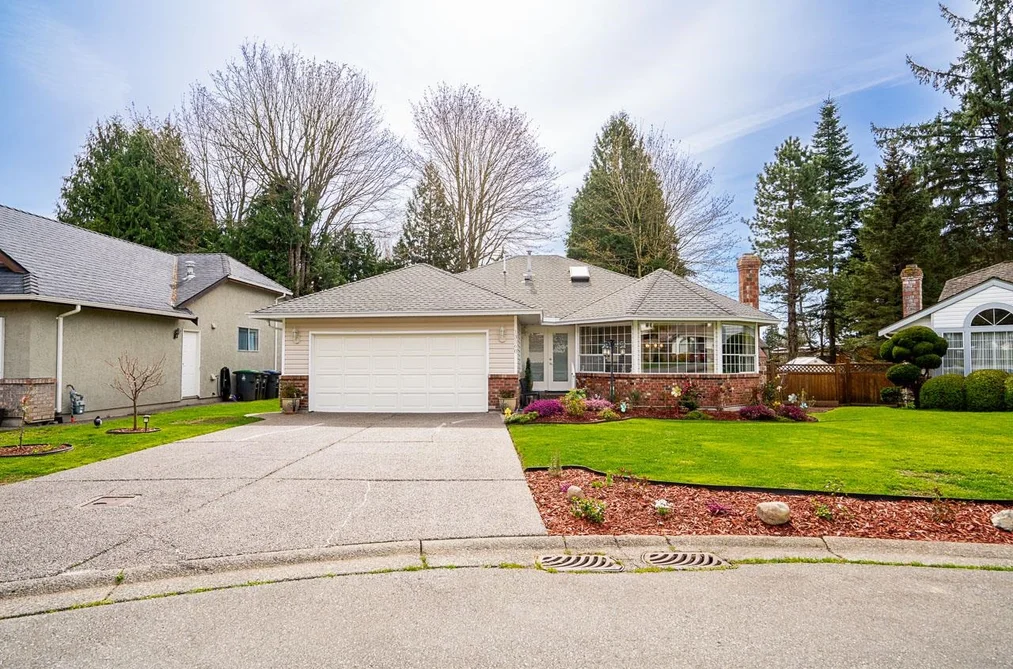 13560 15a Ave, Surrey, BC - MLS: R3175835