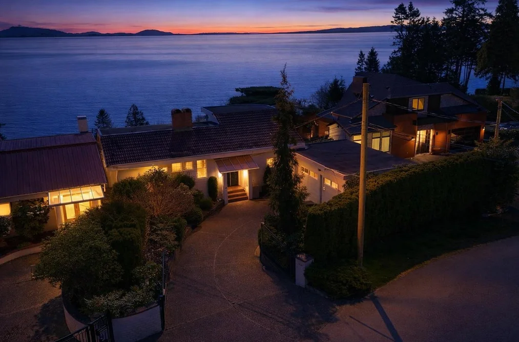 13576 13A AVENUE, White Rock BC V4A 1C4, White Rock BC — Residential for Sale - Photo 2