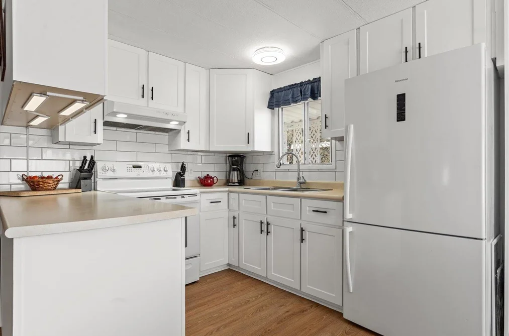 136 3031 200 STREET, Langley BC V2Z 1N5, Langley BC — Residential for Sale - Photo 3