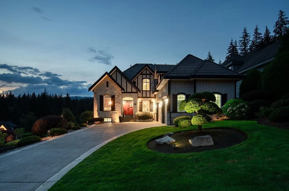 136 DEERVIEW LANE, Anmore BC V3H 0A3, Anmore BC — Residential for Sale - Photo 3